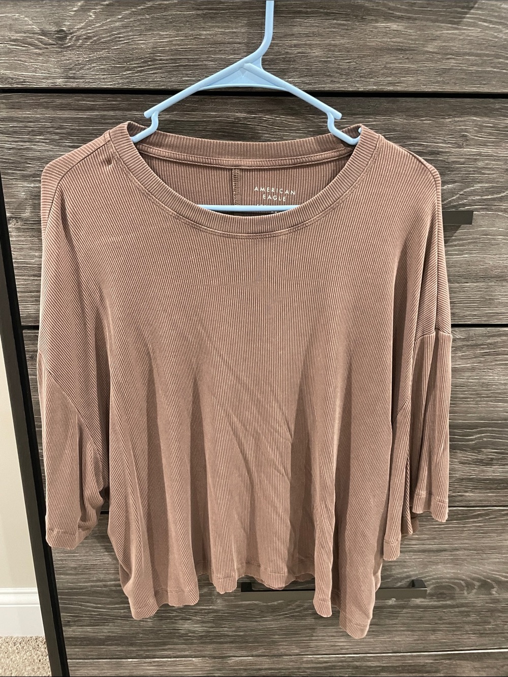 American Eagle Outfitters Mauve Ribbed Short Sleeve Tee